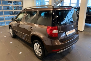 SKODA YETI