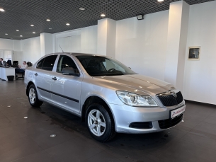 SKODA OKTAVIA