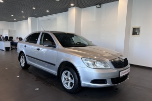SKODA OKTAVIA
