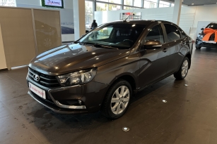 LADA VESTA