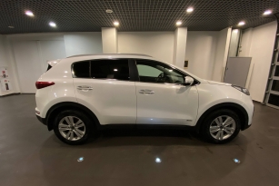 KIA SPORTAGE QL