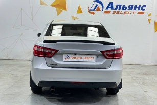 LADA VESTA