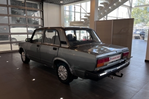 LADA 2107