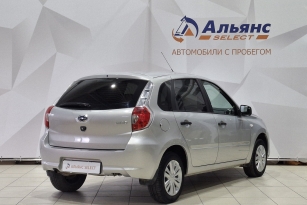 DATSUN MI-DO