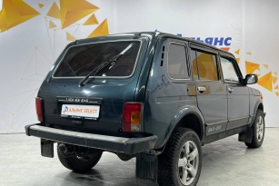 LADA 2131 (4X4)