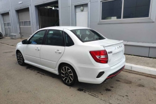LADA GRANTA