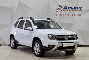 RENAULT DUSTER
