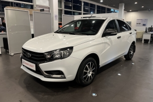 LADA VESTA