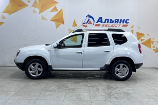 RENAULT DUSTER