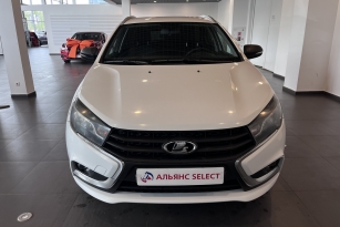 LADA VESTA