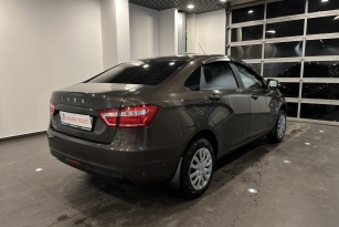 LADA VESTA