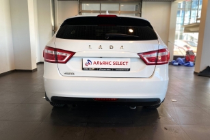 LADA VESTA
