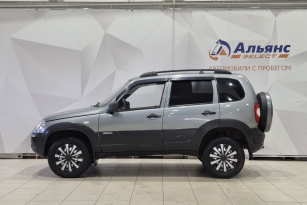 CHEVROLET NIVA