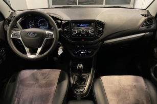 LADA VESTA