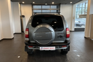 CHEVROLET NIVA