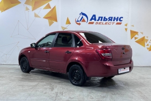 LADA GRANTA