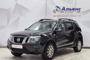 NISSAN TERRANO