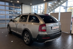 SKODA OKTAVIA