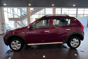 RENAULT SANDERO