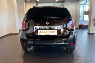 RENAULT DUSTER