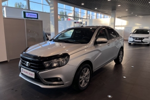 LADA VESTA