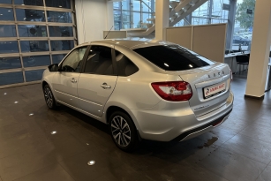 LADA GRANTA