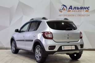 RENAULT SANDERO