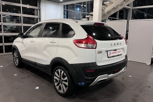 LADA XRAY