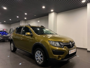 RENAULT SANDERO STEPWAY