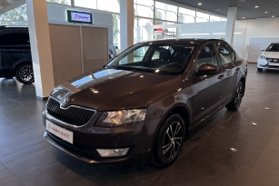 SKODA OKTAVIA