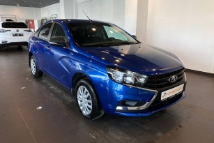 LADA VESTA