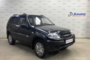 CHEVROLET NIVA