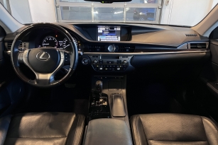 LEXUS ES250