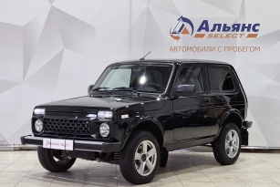 LADA NIVA TRAVEL