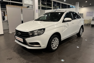 LADA VESTA