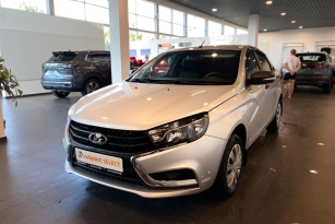 LADA VESTA