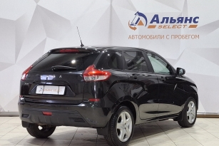 LADA XRAY
