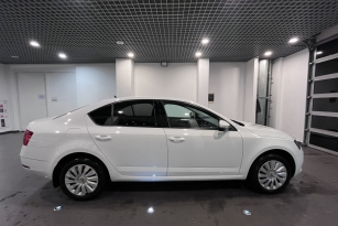 SKODA OKTAVIA