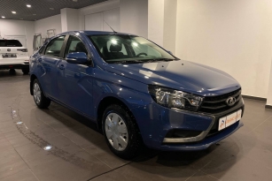 LADA VESTA