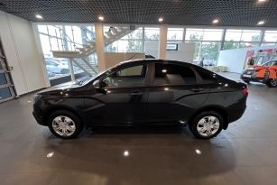 LADA VESTA