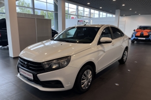 LADA VESTA