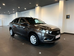 LADA VESTA