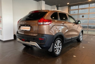 LADA XRAY