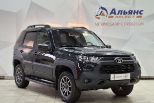 LADA NIVA TRAVEL
