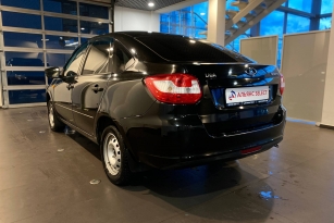 LADA GRANTA