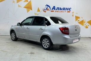 LADA GRANTA