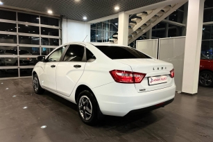 LADA VESTA