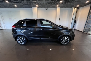 LADA XRAY