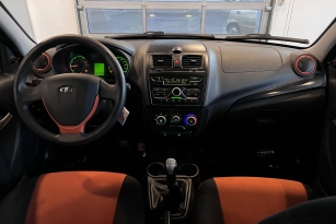 LADA KALINA