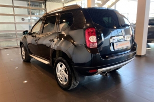 RENAULT DUSTER